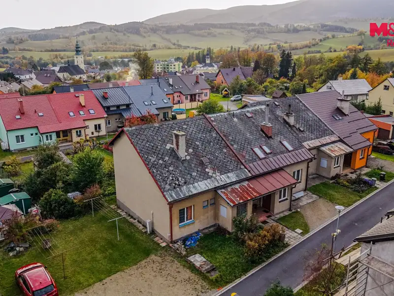 Prodej rodinného domu 114 m², pozemek 188 m², Staré Město – náhled fotky 3