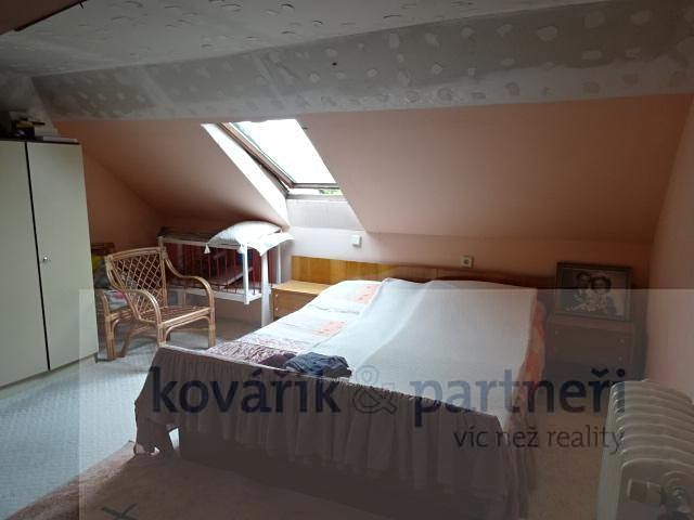 Prodej domu, 200 m² (8 z 25)