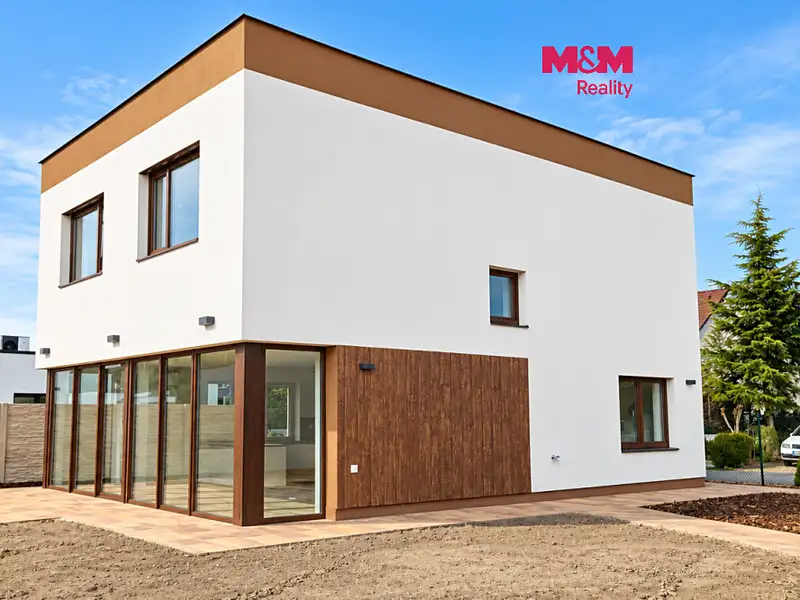 Pronájem rodinného domu 142 m², pozemek 468 m², Pardubice – náhled fotky 1