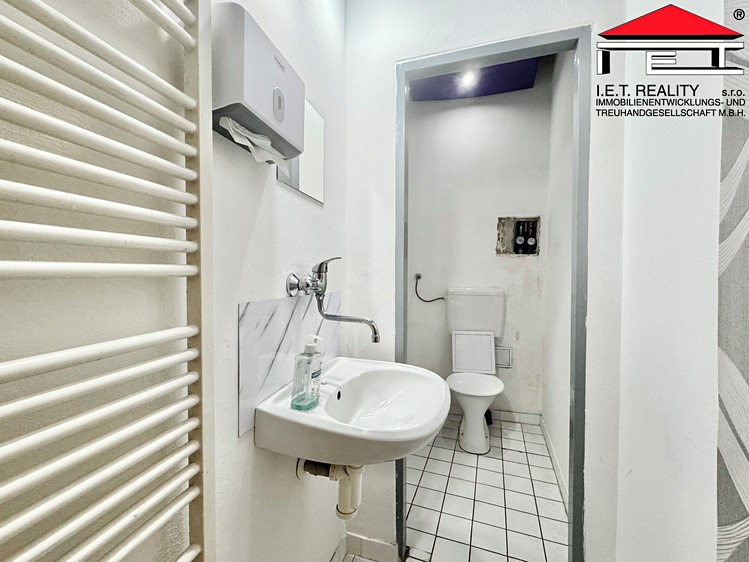 Комерційне приміщення в оренду, 127 м² (8 з 10)