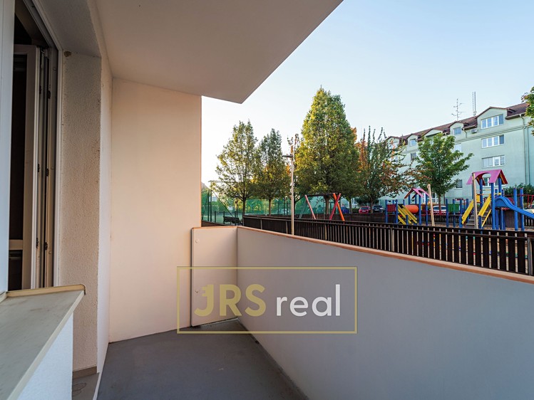 Квартира 3+1 на продаж, 74 м² (11 з 14)