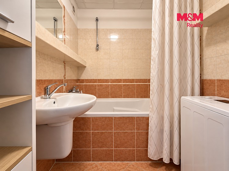 Wohnung 3+1 zum Kauf, 63 m² (9 von 13)