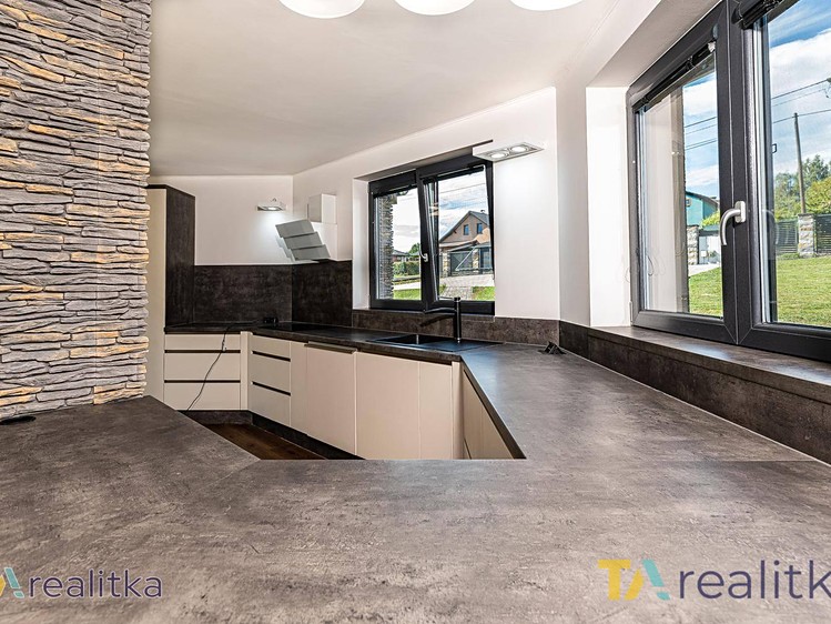 Prodej domu, 125 m² (7 z 37)