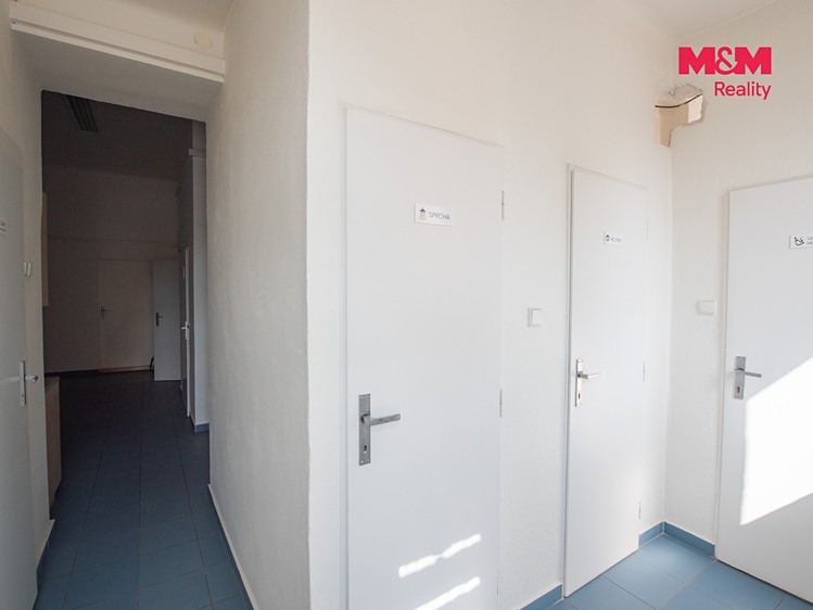Комерційне приміщення в оренду, 15 м² (6 з 8)