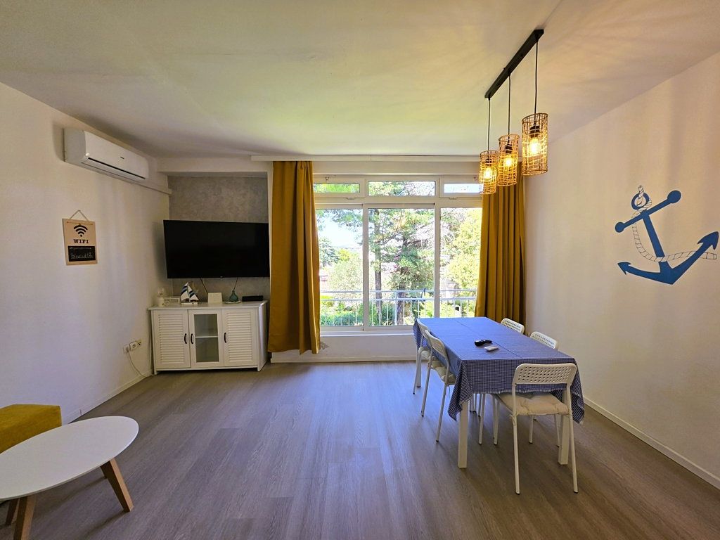 Prodej bytu atypický 40 m², Biograd na Moru – fotka 1 z 3