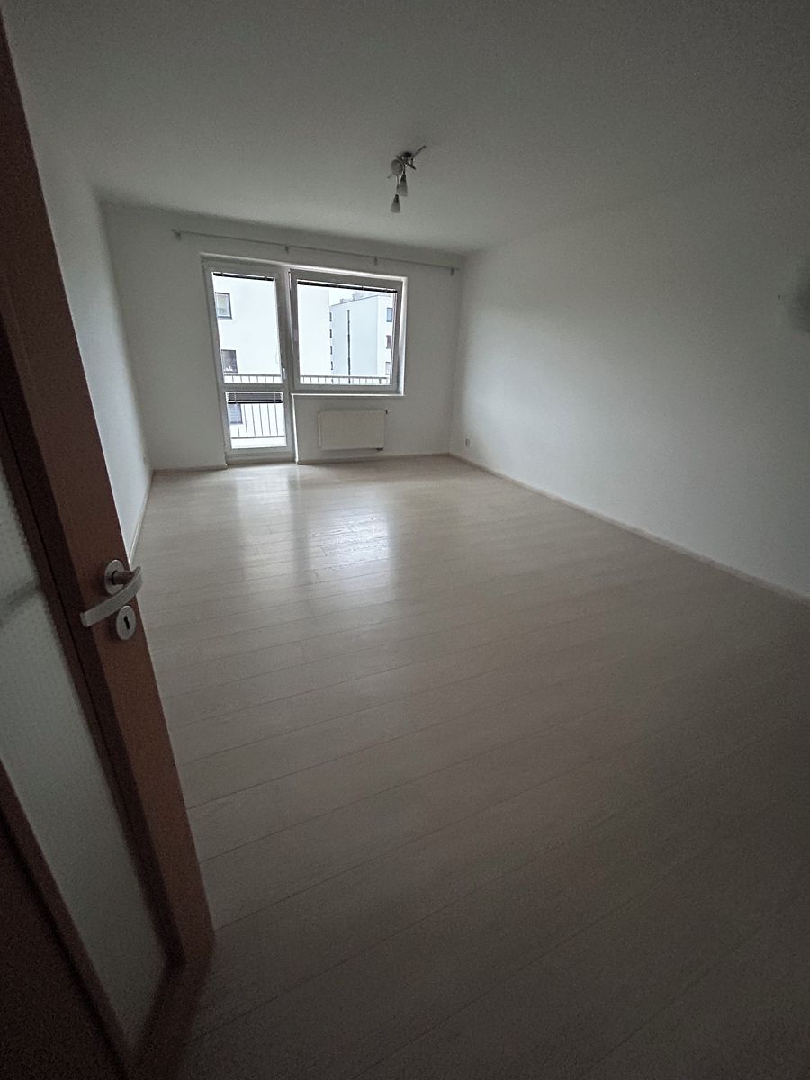 Pronájem bytu 2+kk 51 m² – fotografie 4