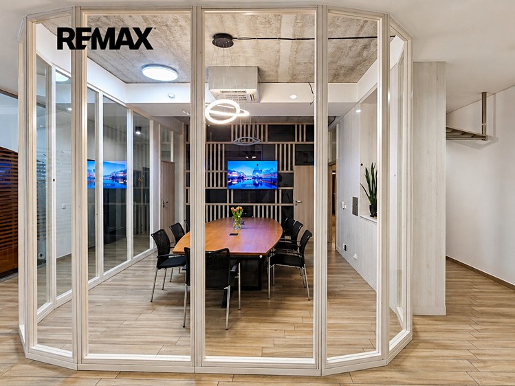 Pronájem komerčního prostoru, 26 m² (3 z 8)