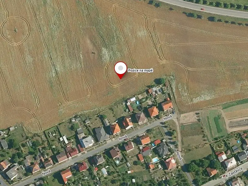 Prodej pole 4030 m², Veltruby – náhled fotky 2