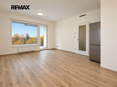 Prodej bytu 2+kk, 61 m² (3 z 14)