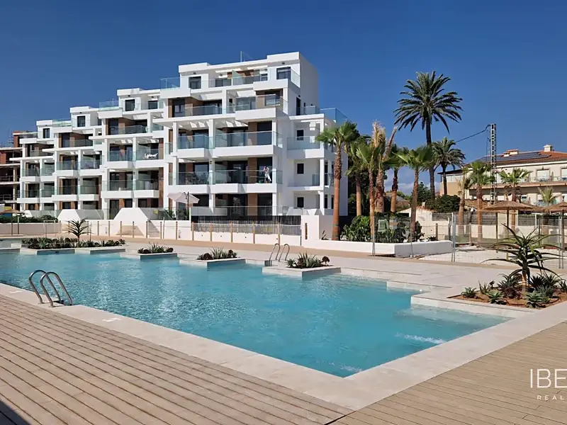 Prodej bytu 4+kk 87 m², Denia – náhled fotky 2