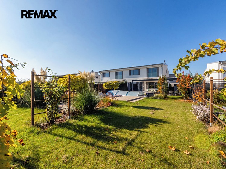 Haus zum Kauf, 155 m² (1 von 47)
