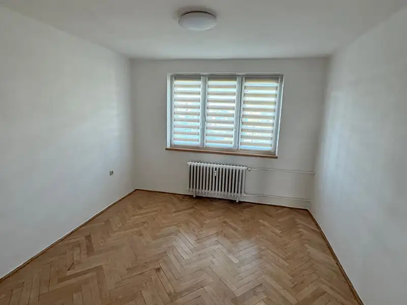 Pronájem bytu 2+1 53 m², Ostrava – náhled fotky 1