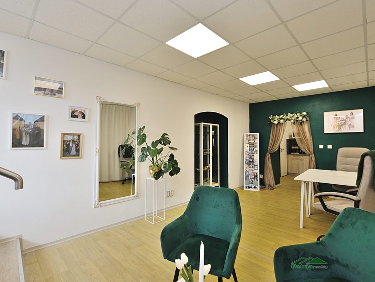 Gewerbefläche zum Kauf, 92 m² (7 von 19)