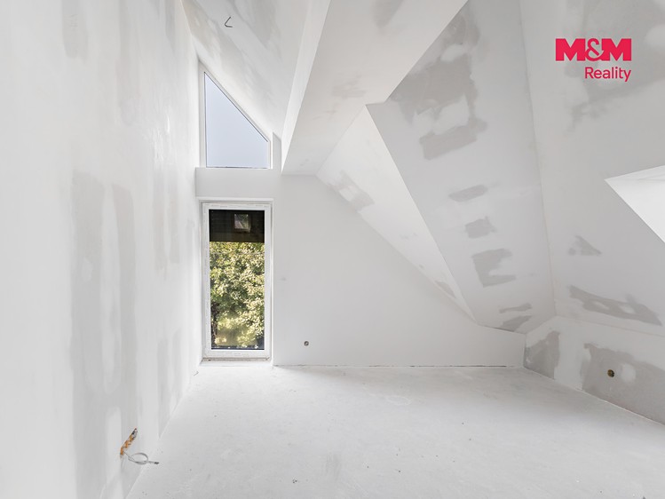 Prodej domu, 180 m² (6 z 26)