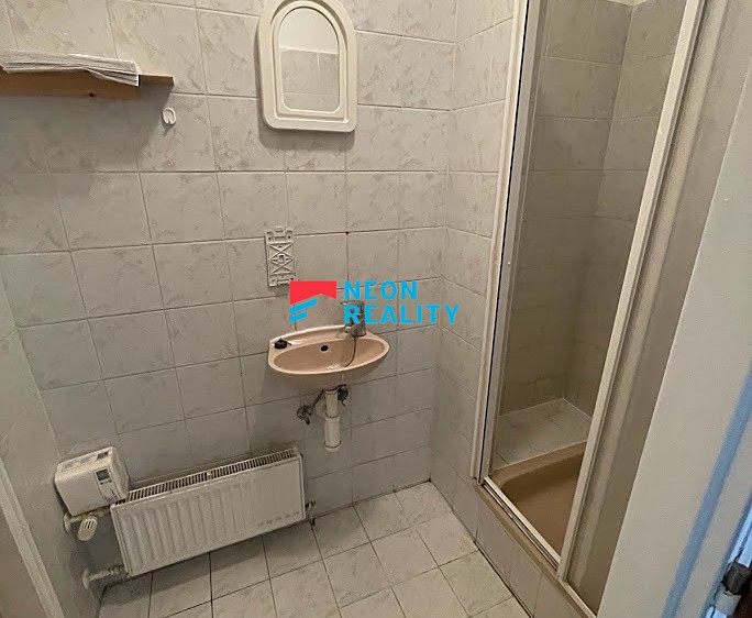 Pronájem komerčního prostoru, 47 m² (10 z 12)