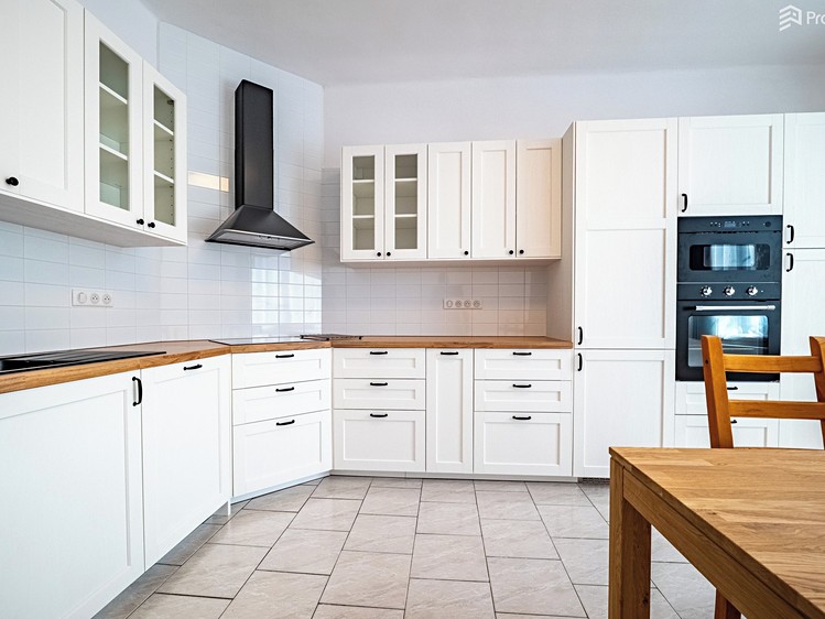 Комерційне приміщення в оренду, 84 м² (2 з 32)