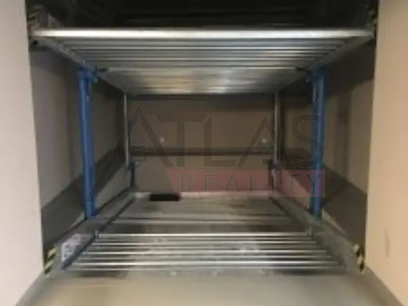 Pronájem garážového stání 15 m², Praha – náhled fotky 3