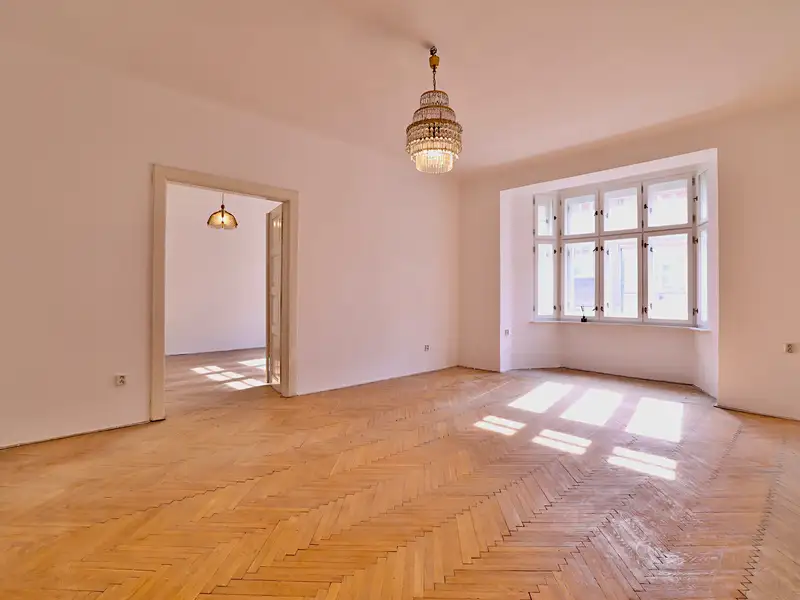 Prodej bytu 3+1 133 m², Praha – náhled fotky 1