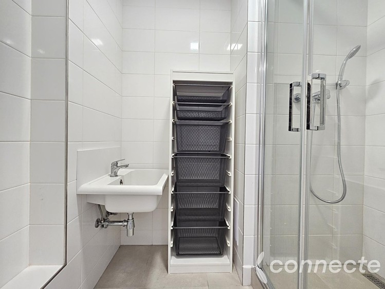 Pronájem bytu 2+kk, 34 m² (19 z 30)