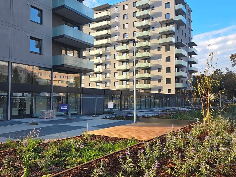 Pronájem garáže 72 m², Praha – náhled fotky 3