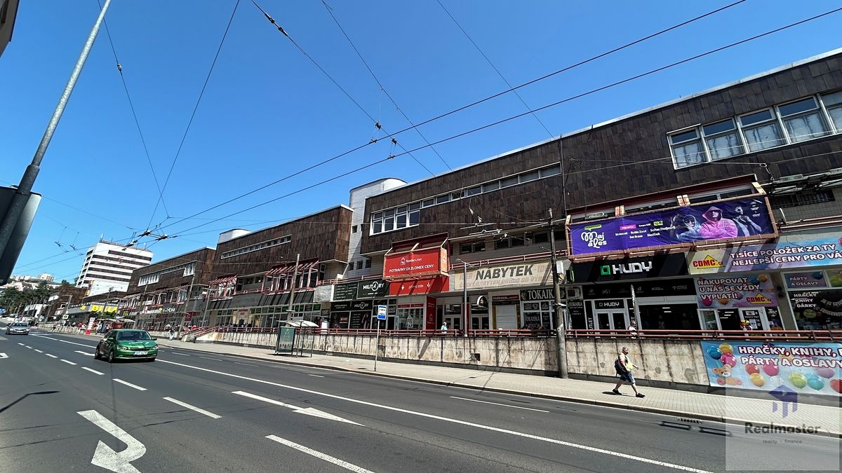 Pronájem obchodního prostoru 452 m², Ústí nad Labem – fotka 1 z 3