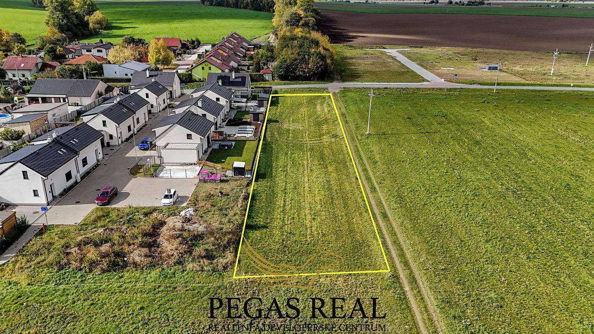 Prodej stavebního pozemku 1781 m², Rostěnice-Zvonovice – fotka 1 z 3