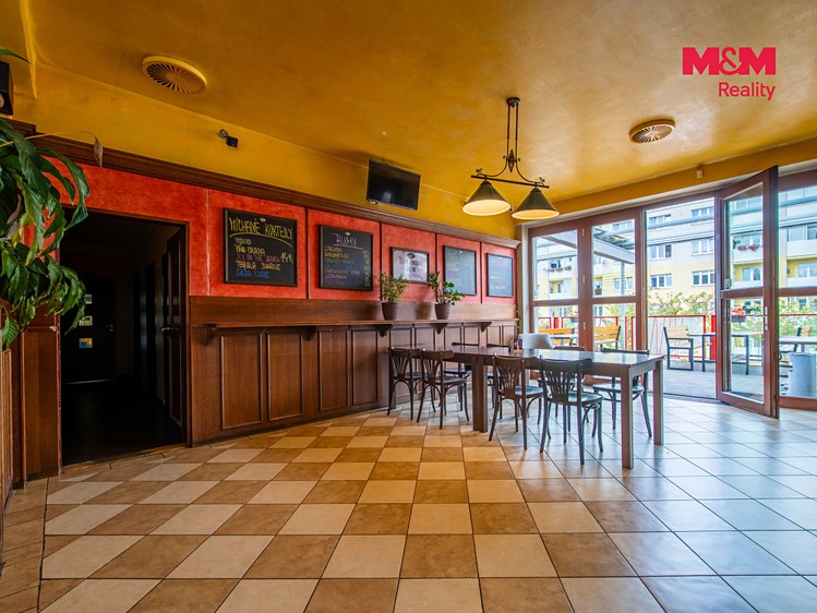 Комерційне приміщення в оренду, 400 м² (7 з 17)