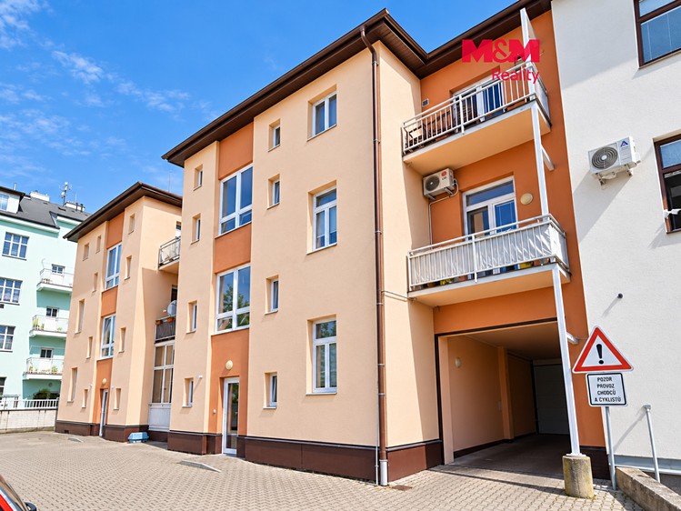 Квартира 2+kk в оренду, 64 м² (1 з 12)