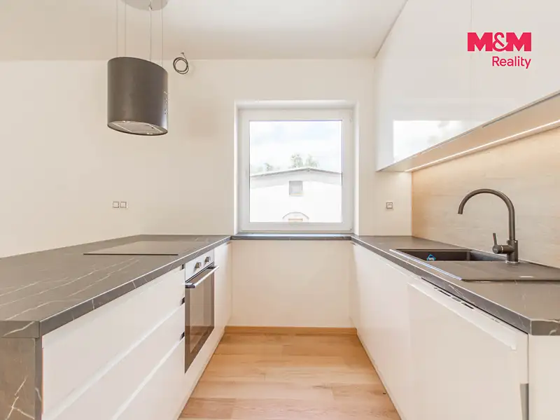 Prodej rodinného domu 103 m², pozemek 573 m², Horoměřice – náhled fotky 2