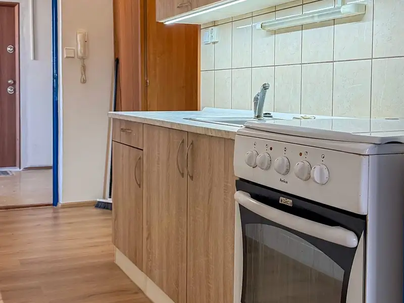 Pronájem bytu 1+kk 28 m², Kroměříž – náhled fotky 3