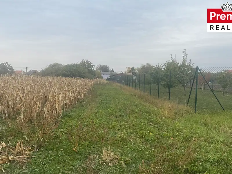 Prodej zahrady 758 m², Šanov – náhled fotky 3