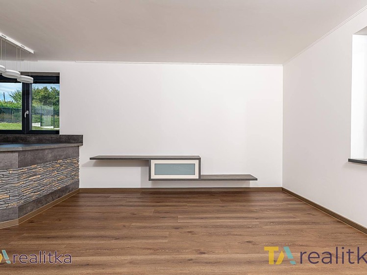 Prodej domu, 125 m² (9 z 37)