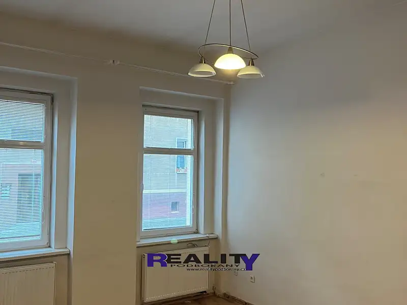 Pronájem bytu 2+1 50 m², Žatec – náhled fotky 2
