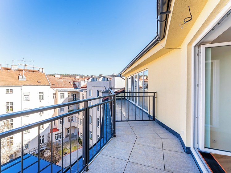 Квартира 2+1 на продаж, 81 м² (24 з 25)