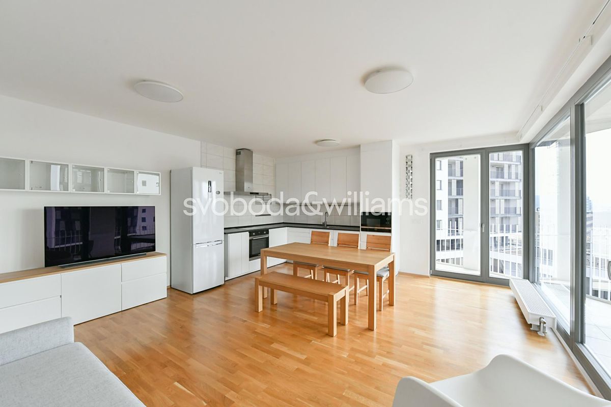 Pronájem bytu 2+kk 63 m², Praha – fotka 1 z 3