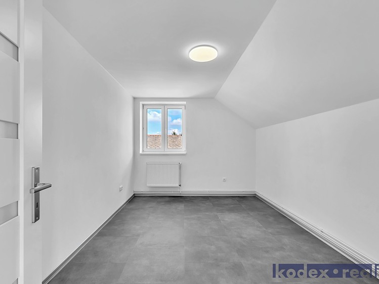 Квартира 4+kk в оренду, 88 м² (12 з 25)