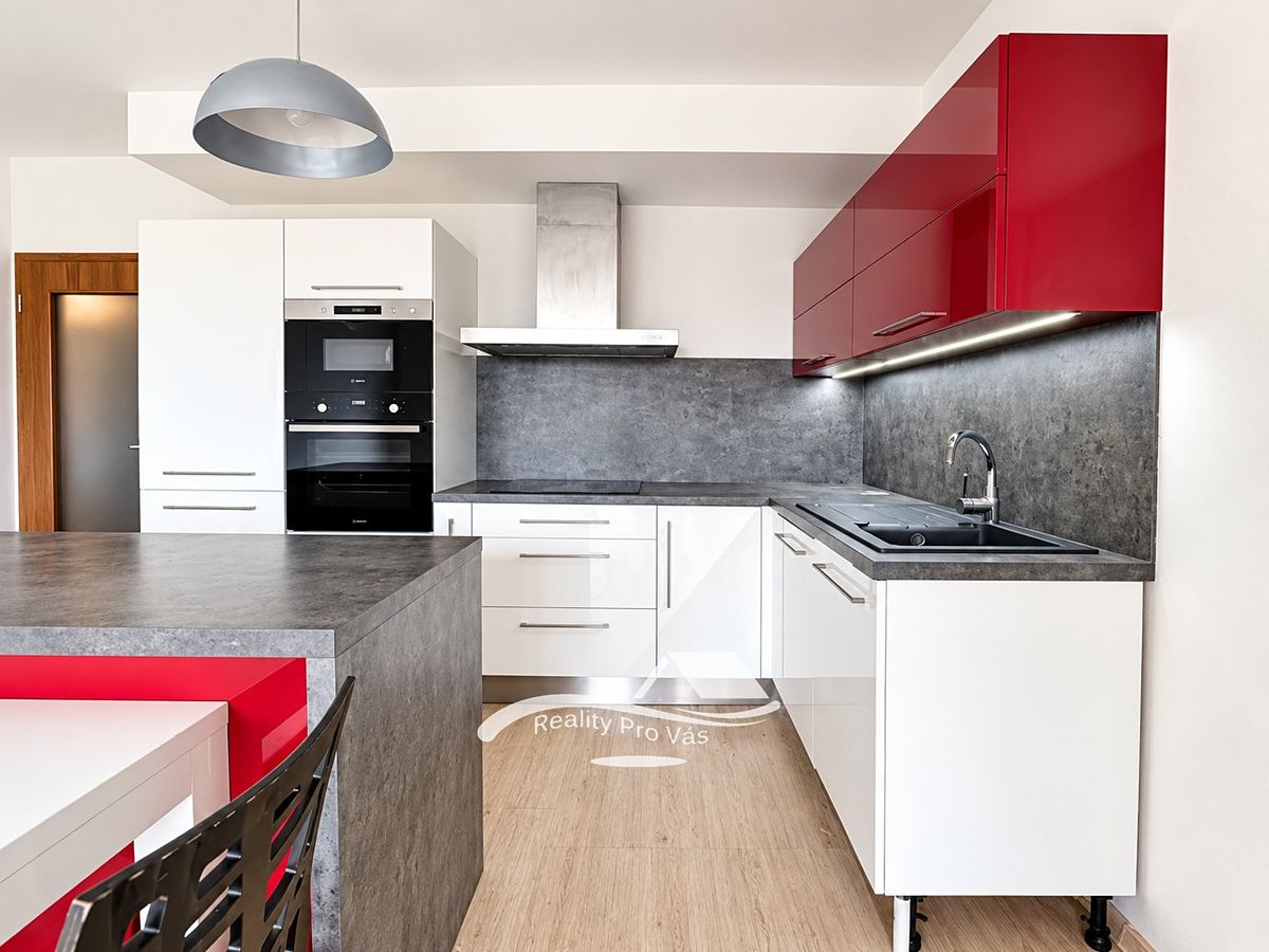 Pronájem bytu 2+kk 60 m²