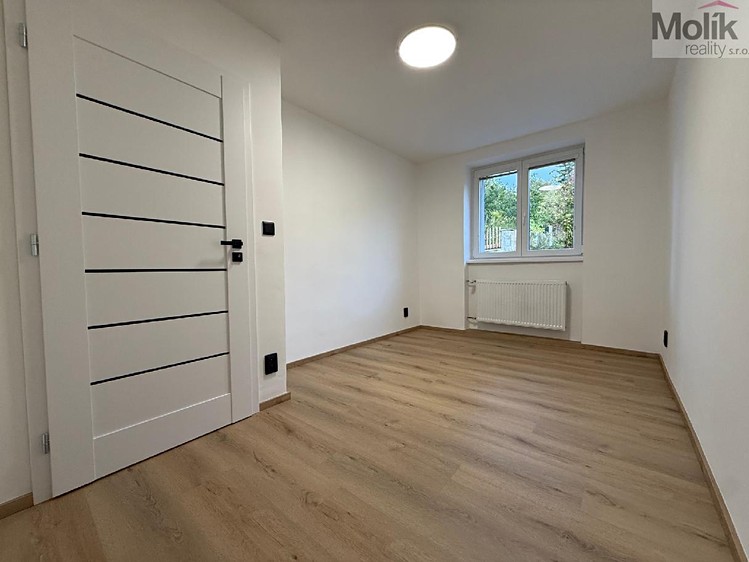 Квартира 3+1 на продаж, 51 м² (12 з 16)