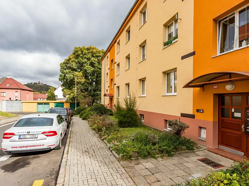 Pronájem bytu 2+1 55 m², Most – náhled fotky 2