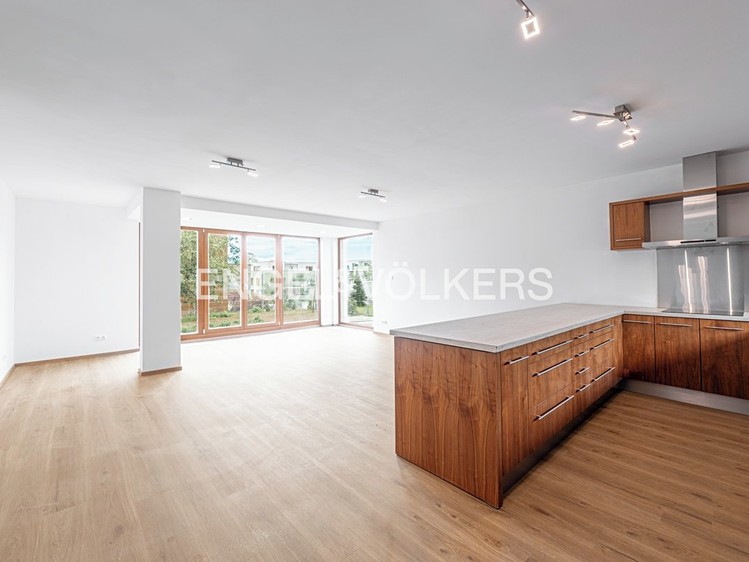 Будинок в оренду, 265 м² (1 з 21)