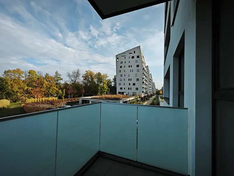 Pronájem bytu 1+kk 34 m², Praha – náhled fotky 2