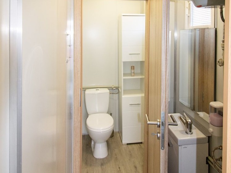 Комерційне приміщення на продаж, 16 м² (8 з 13)