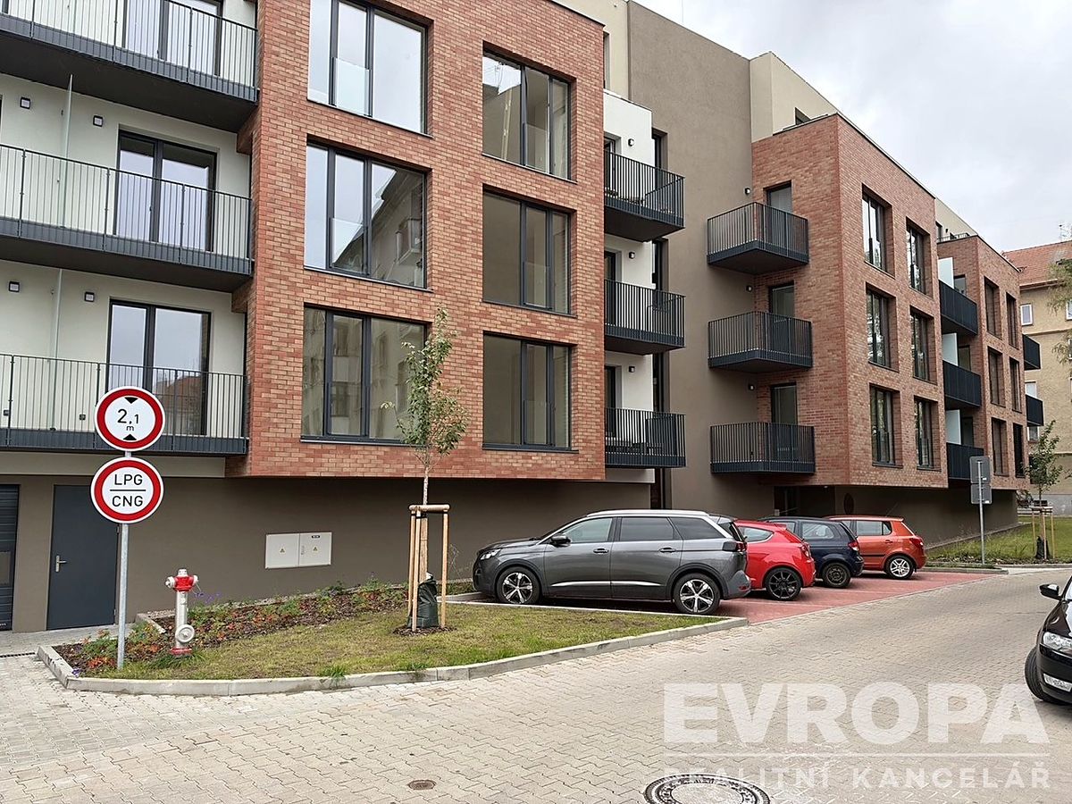 Pronájem bytu 2+kk 50 m²