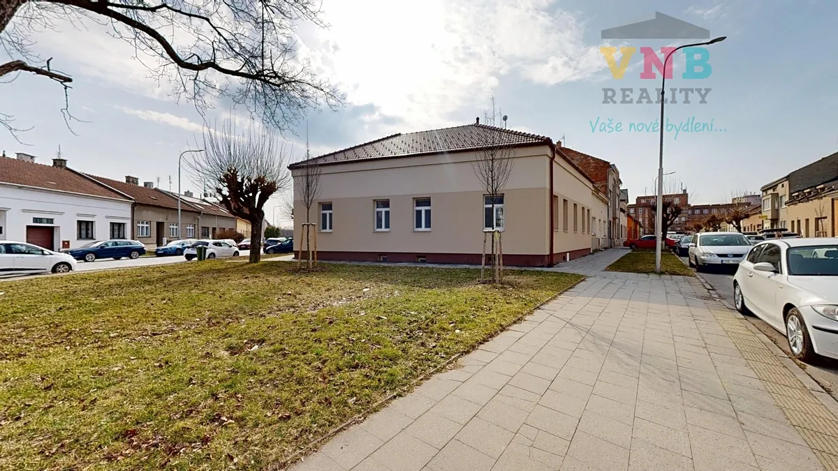 Prodej komerční nemovitosti 205 m²