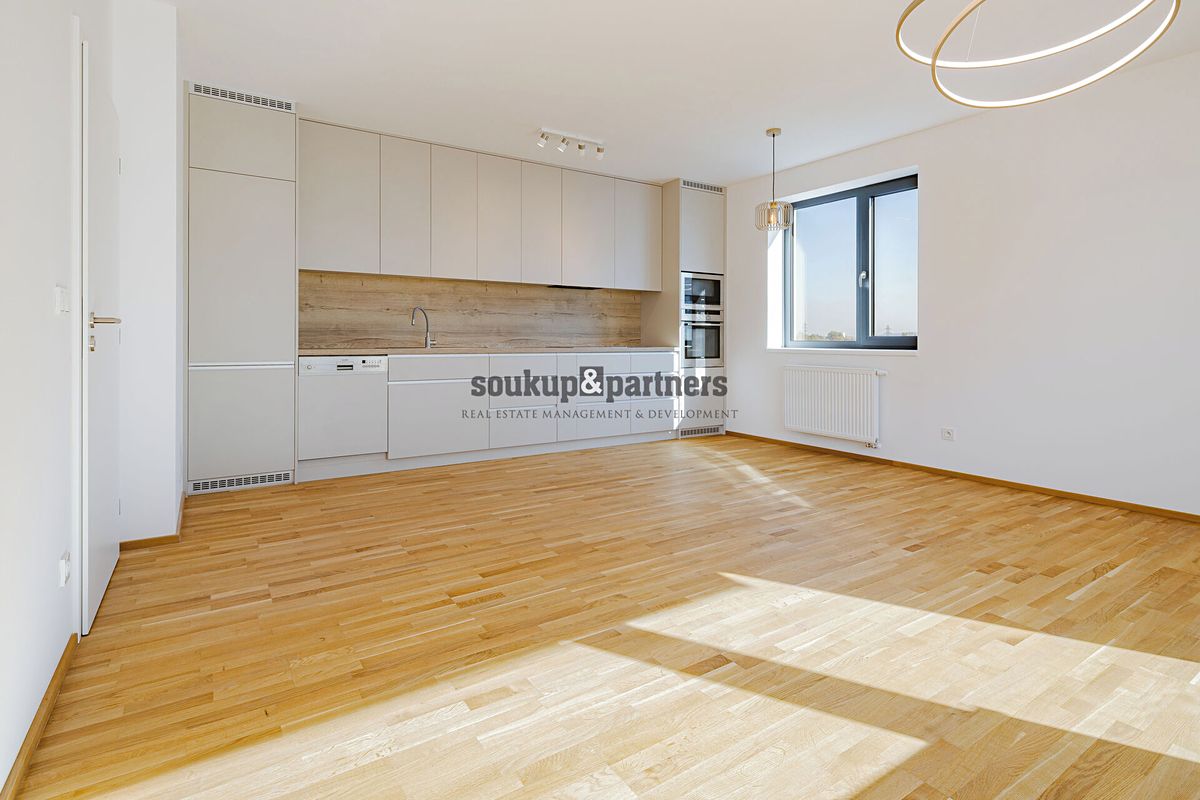 Pronájem bytu 2+kk 58 m², Kladno – fotka 1 z 3