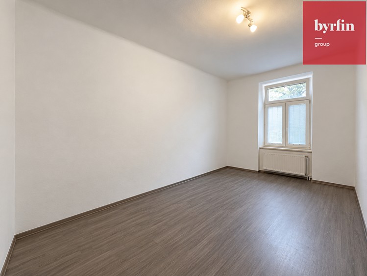Pronájem bytu 2+1, 79 m² (4 z 6)