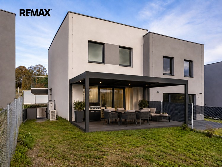 Haus zum Kauf, 115 m² (1 von 33)