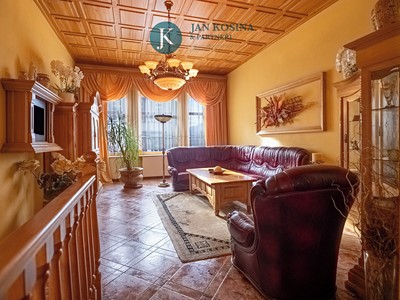 Комерційне приміщення на продаж, 180 м² (3 з 25)
