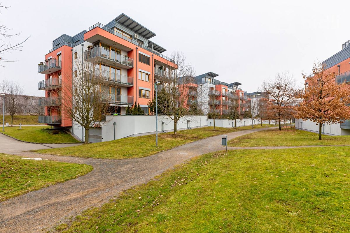 Pronájem bytu 3+kk 96 m²