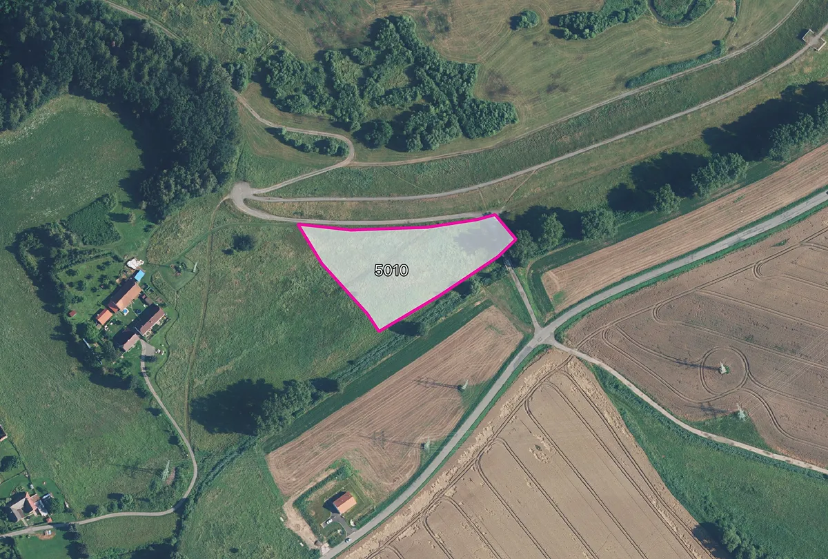 Prodej pole 8098 m²
